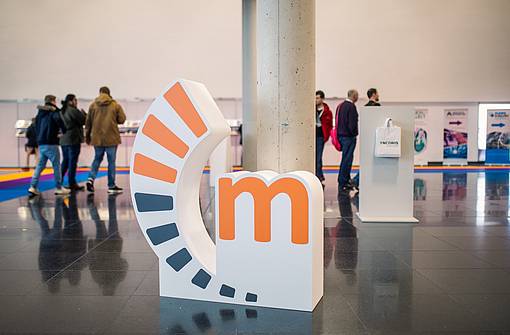 Logo Maintenance